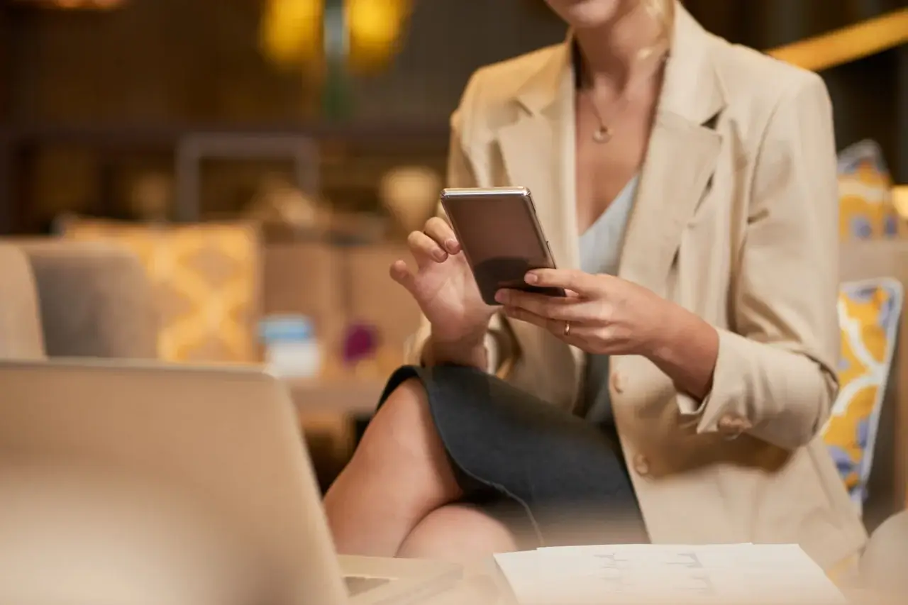 Bancos Digitais vs. Bancos Tradicionais: Qual é a Melhor Opção?